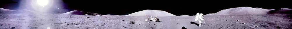 300m_9lunarpan_apollo17