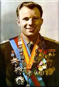 Jurij Gagarin s udelenmi vyznamenaniami