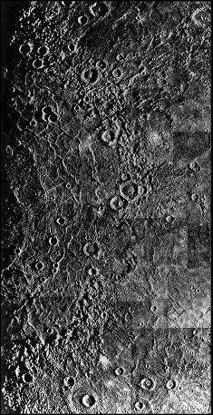 detail povrchu Merkúru