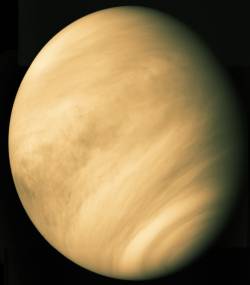 oblakmi zakrytá Venuša